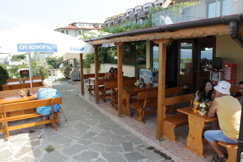 Barex Family Hotel Sozopol Exterior foto